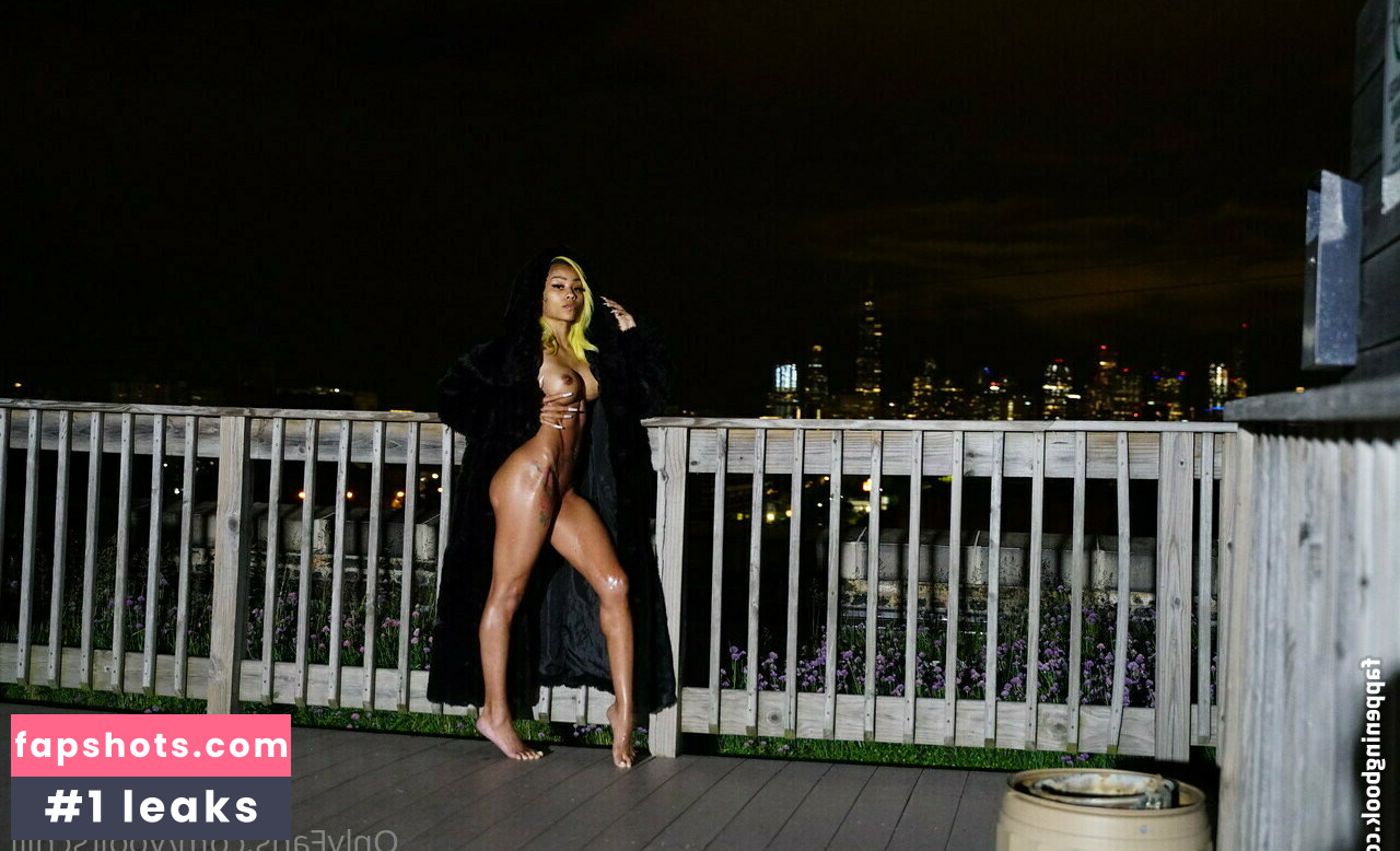 YooItsChill gallery photo #99