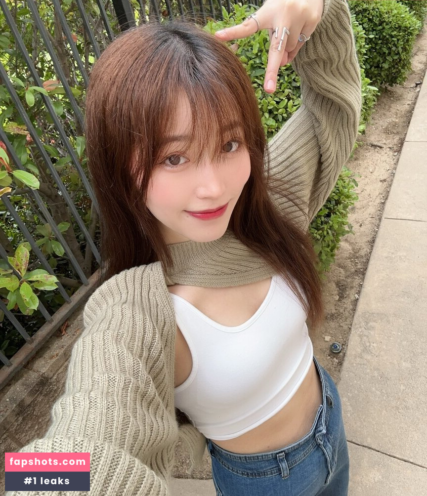 Yoojin Nude Leaks OnlyFans - Fapshots