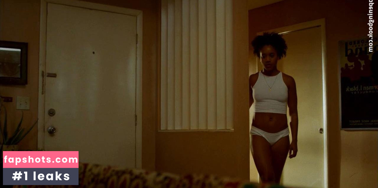 Yootha Wong-Loi-Sing gallery photo #15