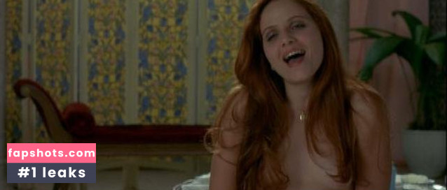 Yoraisi Gómez gallery photo #4