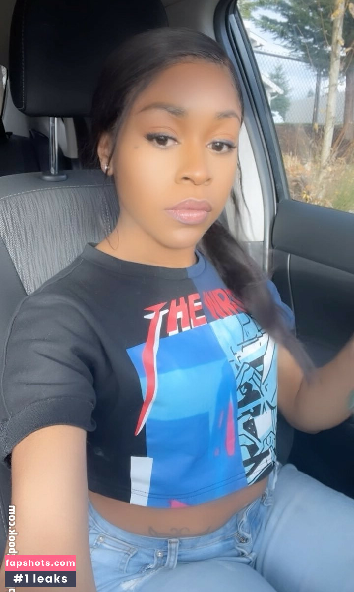 Yoshicakes gallery photo #7