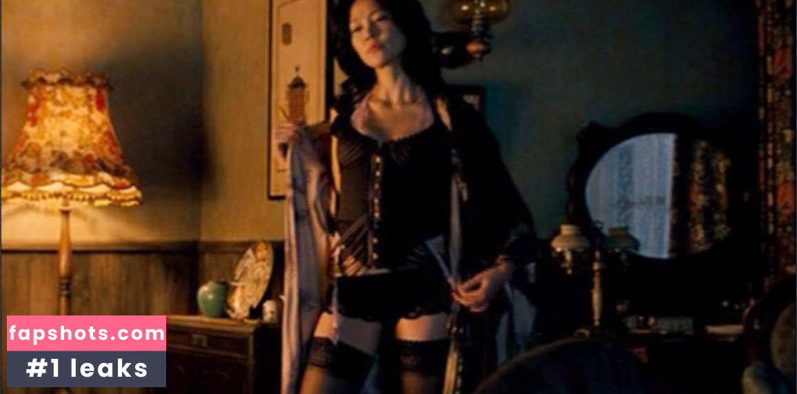 Yoshino Kimura nude babe gallery