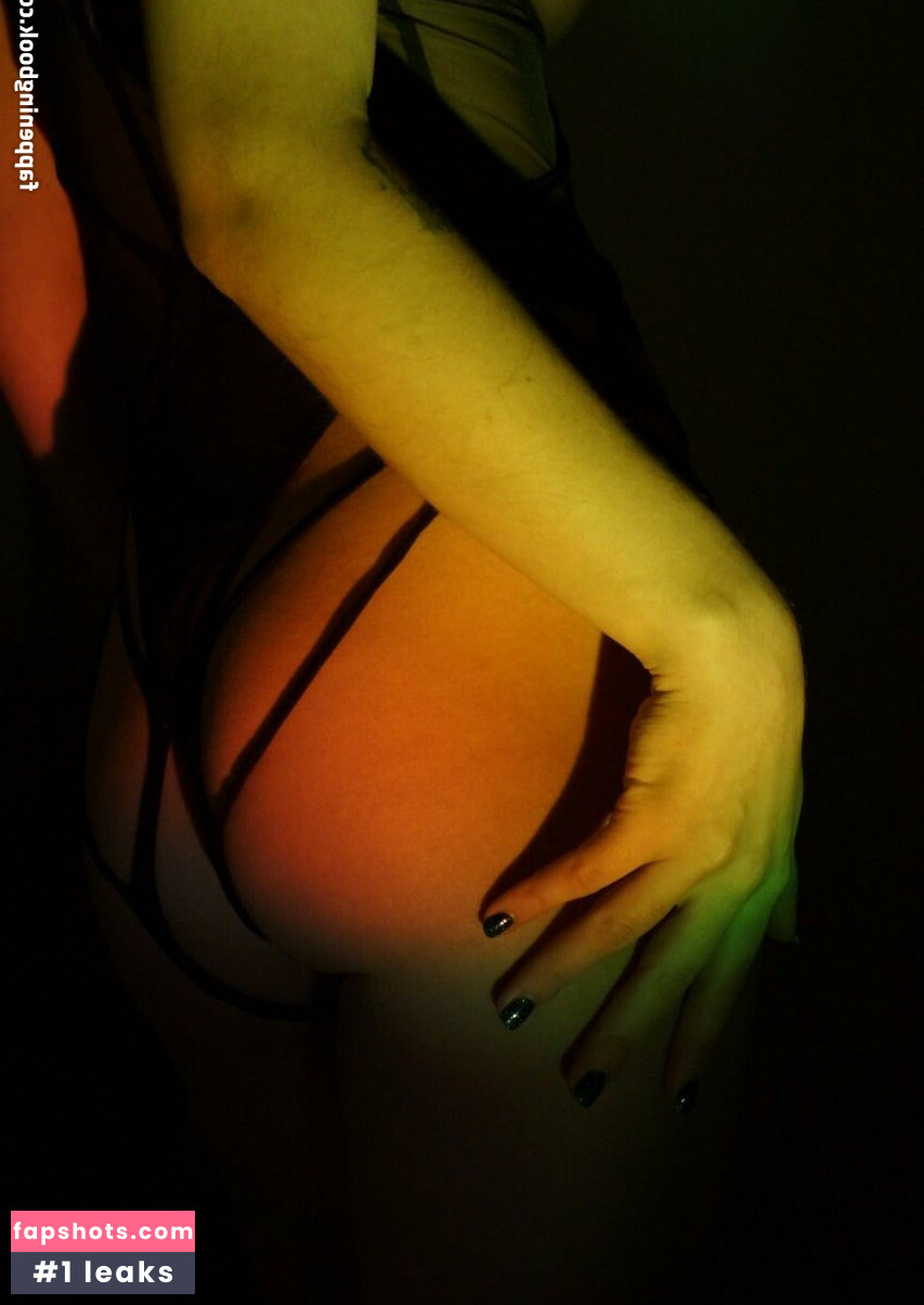 young_and_b Nahé úniky fotek pouze od fanoušků #11 - Fapshots