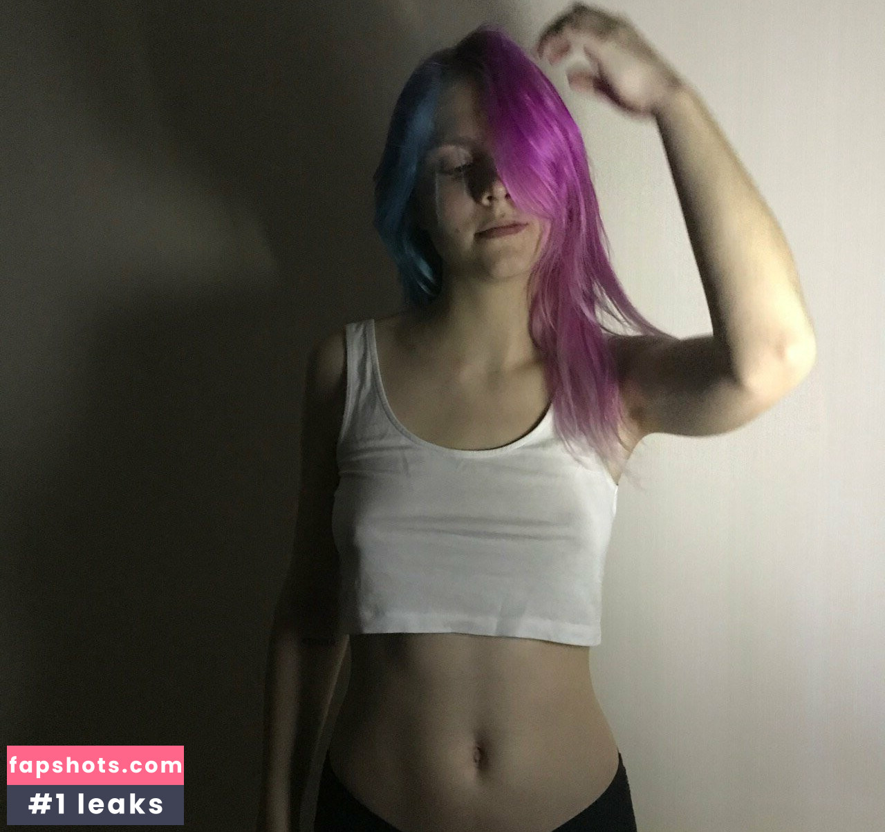 young_and_b Nahé úniky fotek pouze od fanoušků #13 - Fapshots