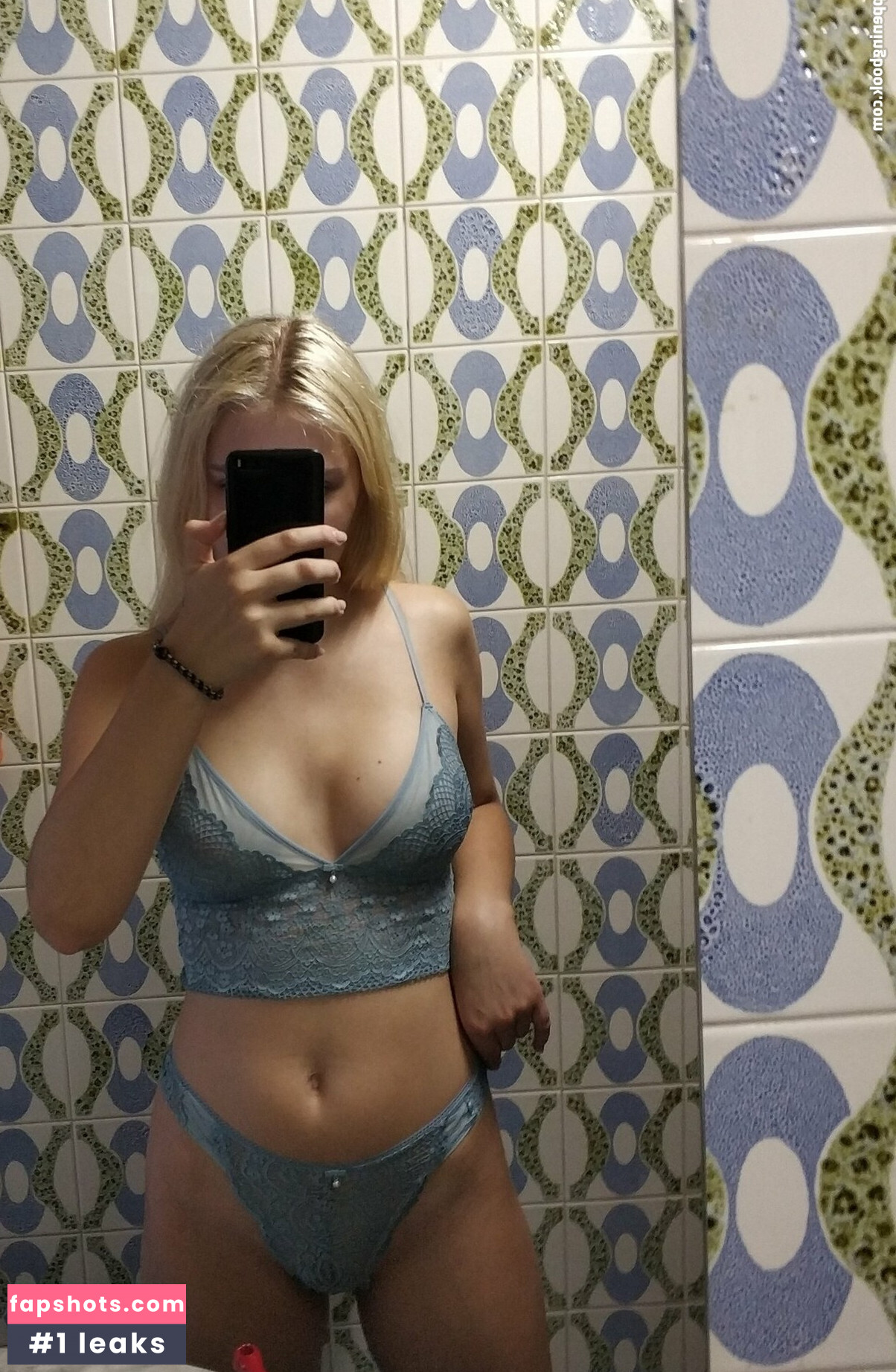 young_and_b Nahé úniky fotek pouze od fanoušků #22 - Fapshots