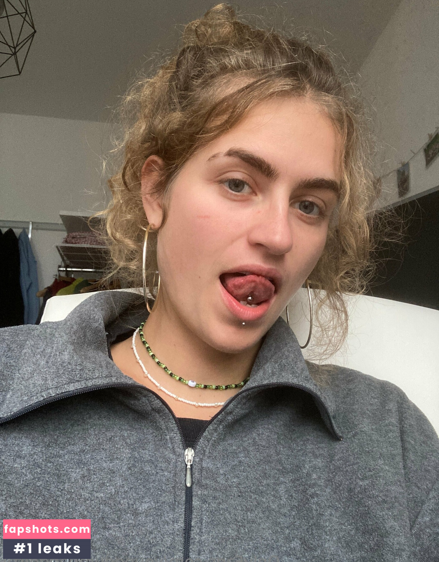 youngdumbanddirty gallery photo #27