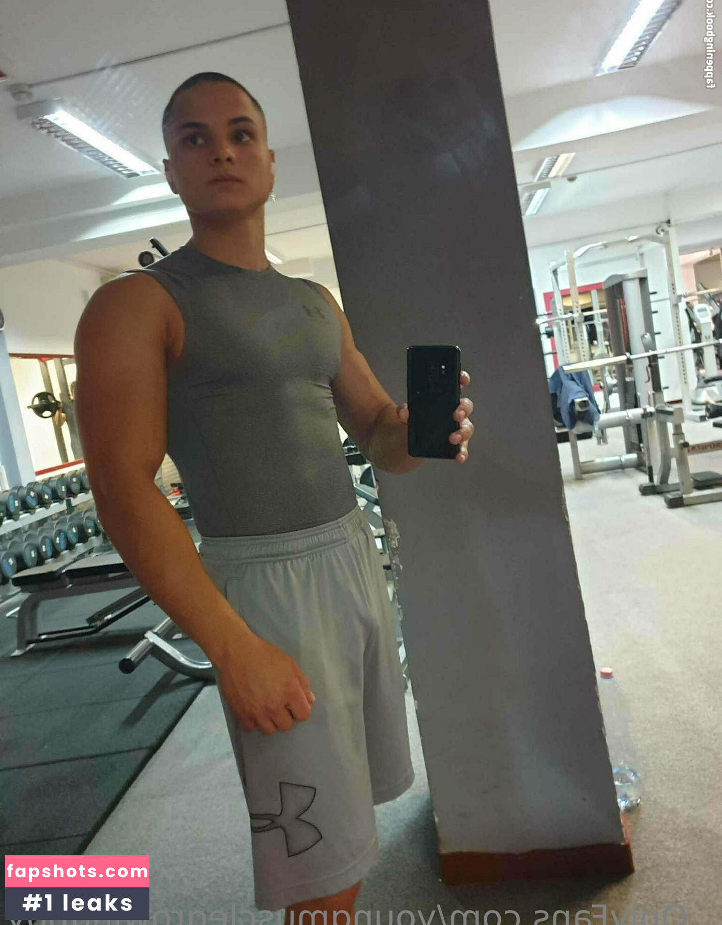 youngmusclegrowingboy Nahé úniky fotek pouze od fanoušků #9 - Fapshots