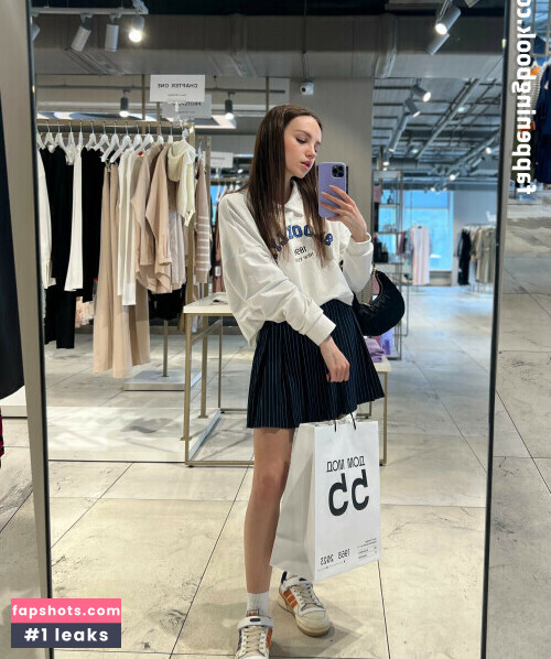 youngy.lizzy Nacktheit OnlyFans Fotos #2 - Fapshots