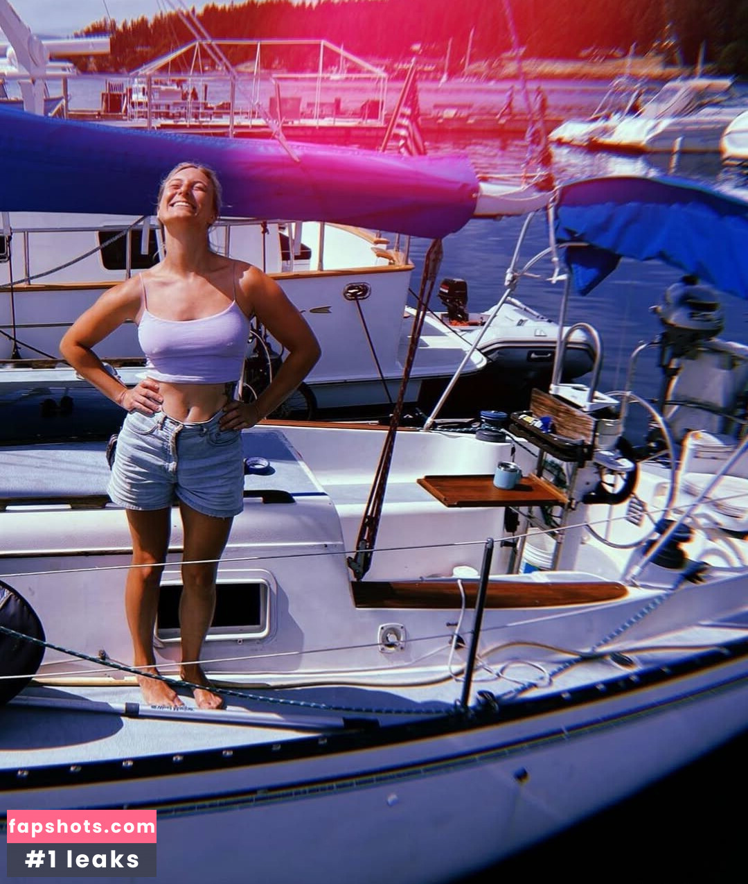 Your Bush Queen gallery photo #10