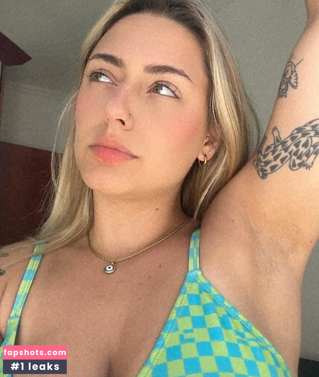 your_girlnicol gallery photo #3