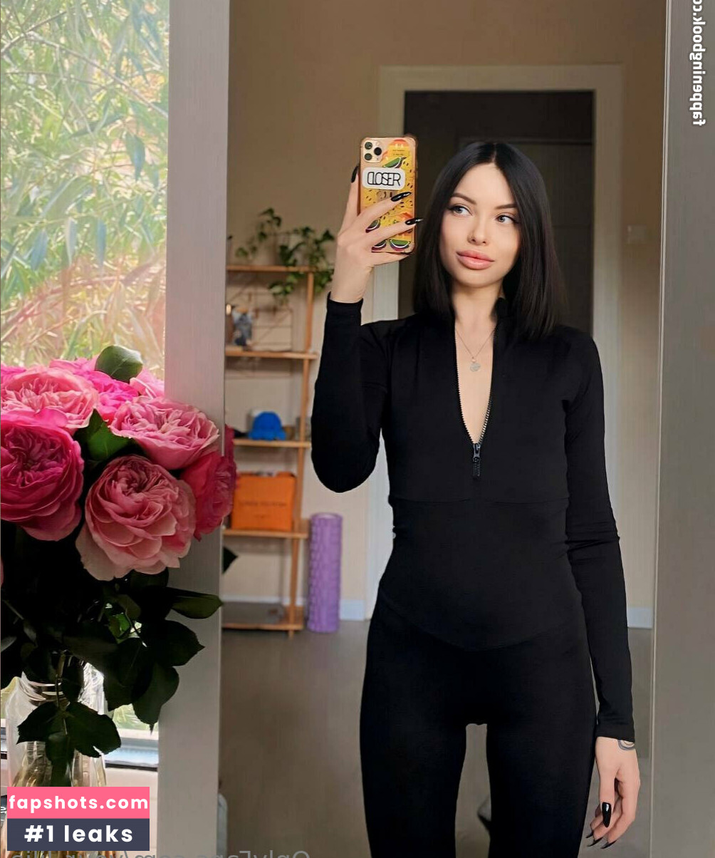 your_lilia Nacktheit OnlyFans Fotos #4 - Fapshots