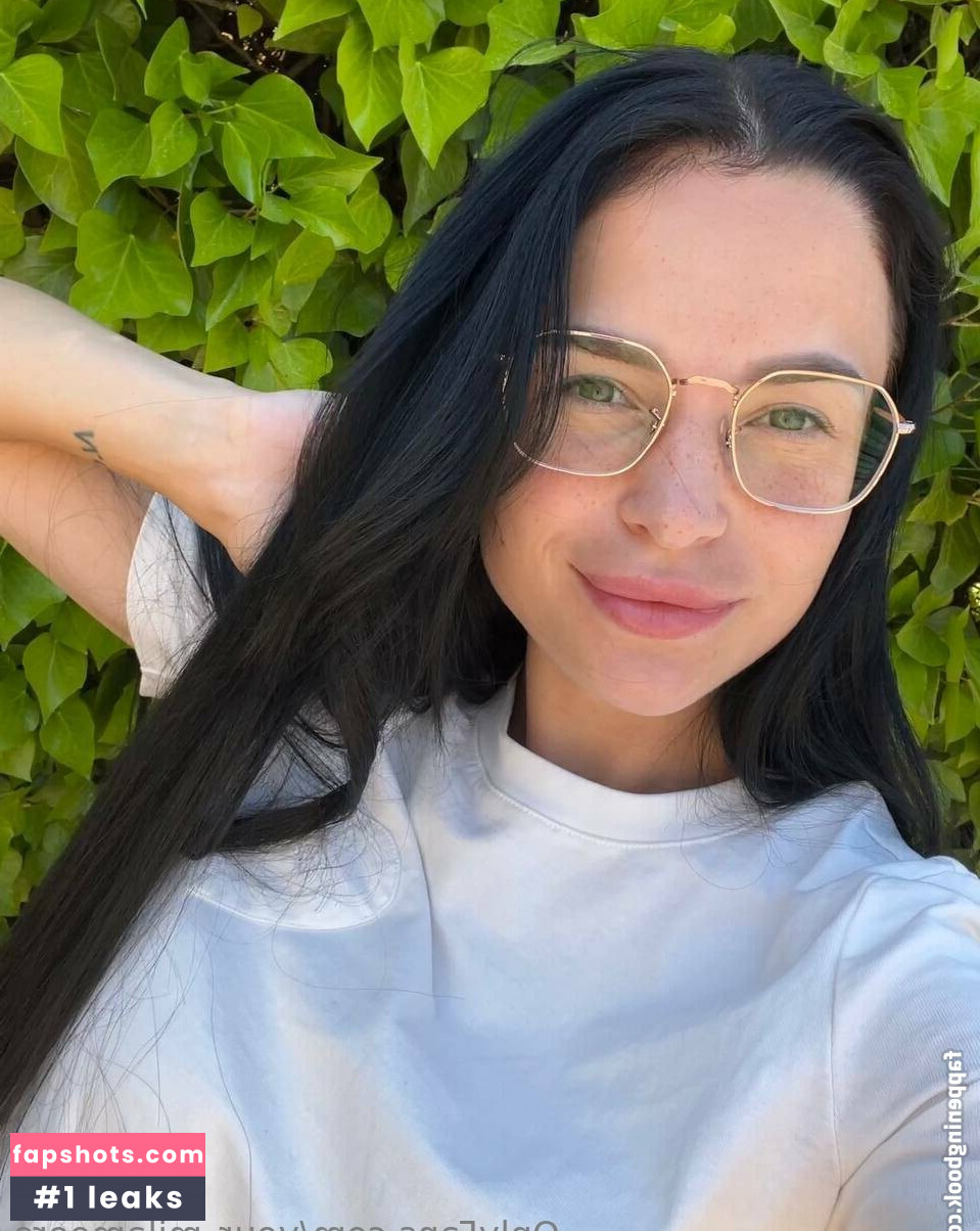 your_milamoore Nude Leaks OnlyFans Photos #37 - LeakJerk