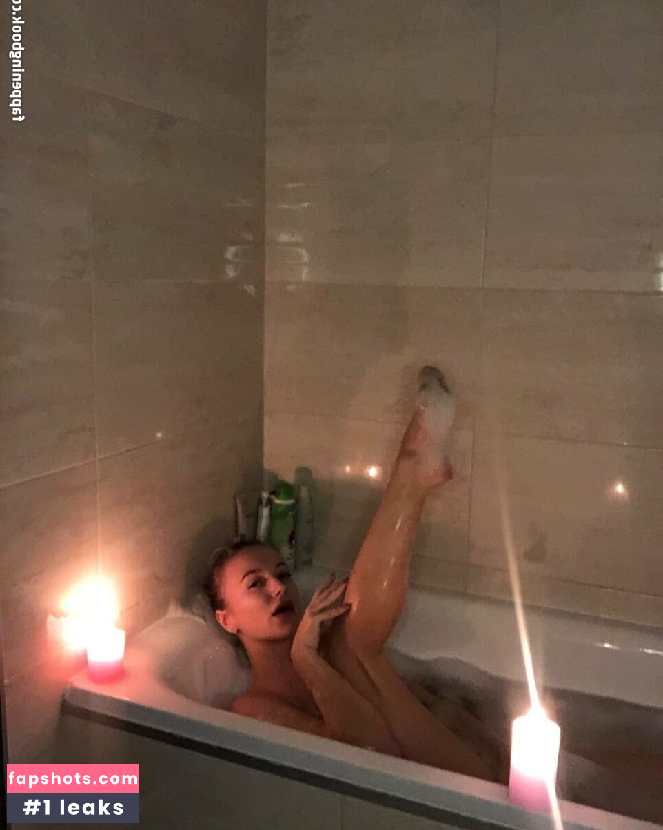 your_nice_aislin gallery photo #11