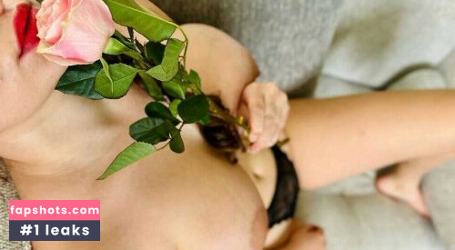 your_submissive_doll gallery photo #959