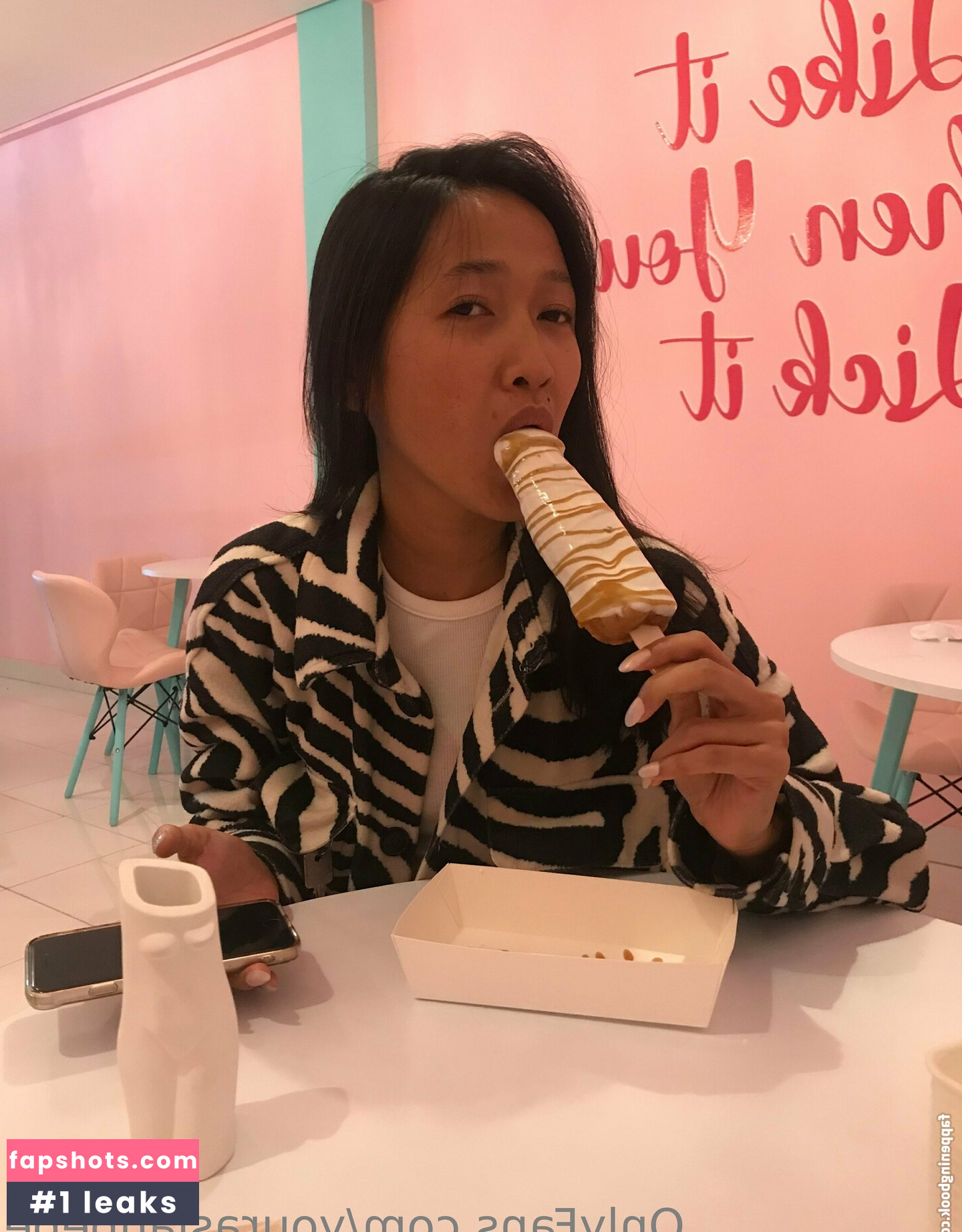 yourasianbebe Nude Leaks OnlyFans Photos #16 - LeakJerk