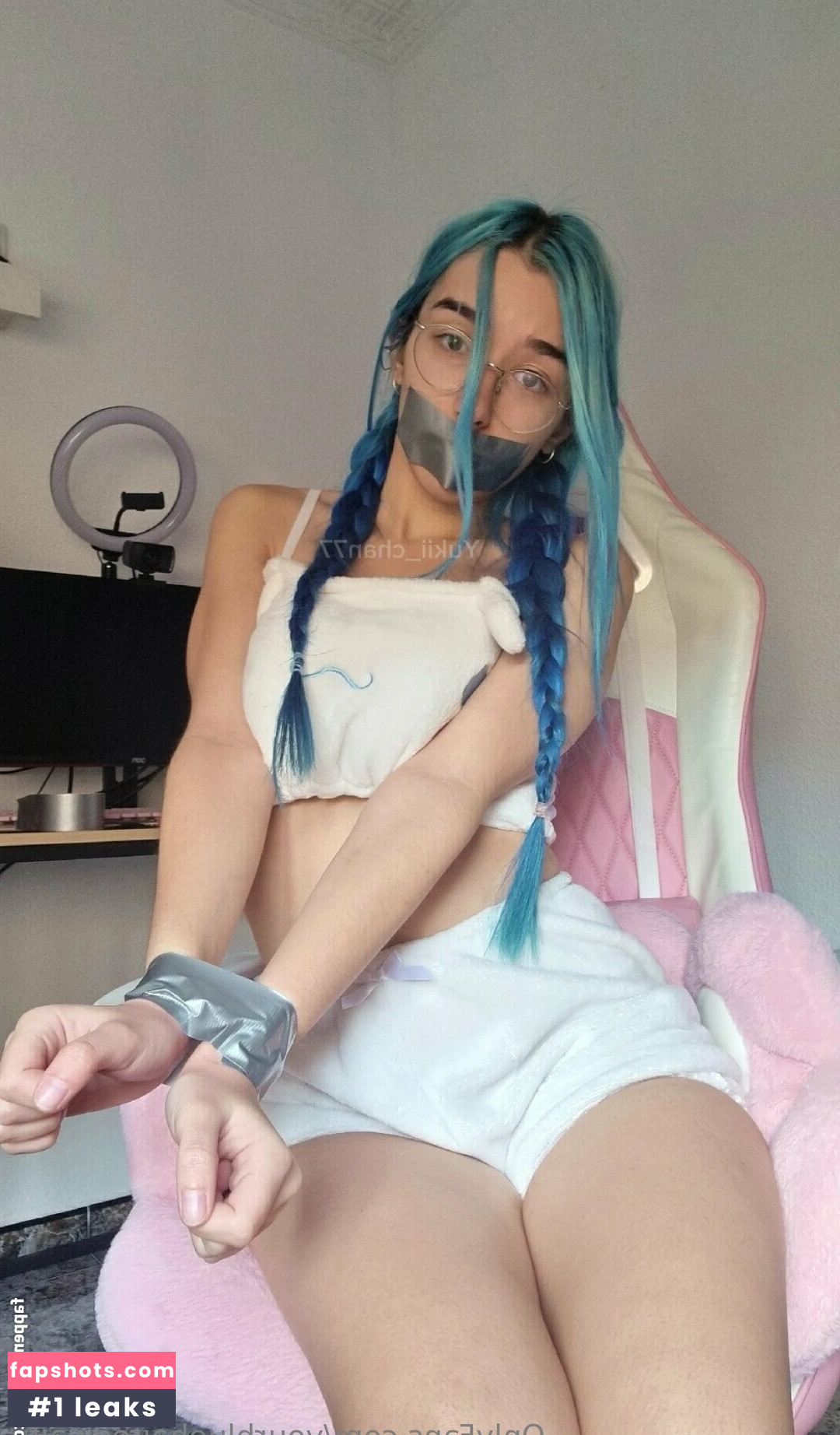 yourbluehairedwaifu Nacktheit OnlyFans Fotos #13 - Fapshots