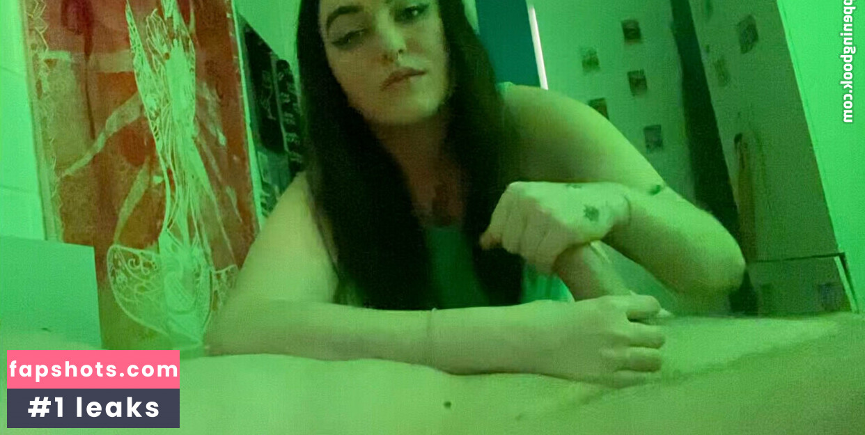 yourfavbustybrat gallery photo #25