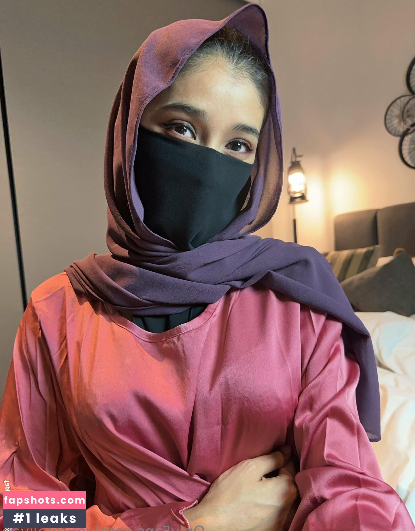 yourgfaliyah gallery photo #2