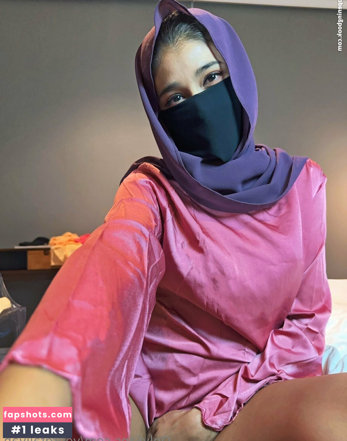 yourgfaliyah gallery photo #15