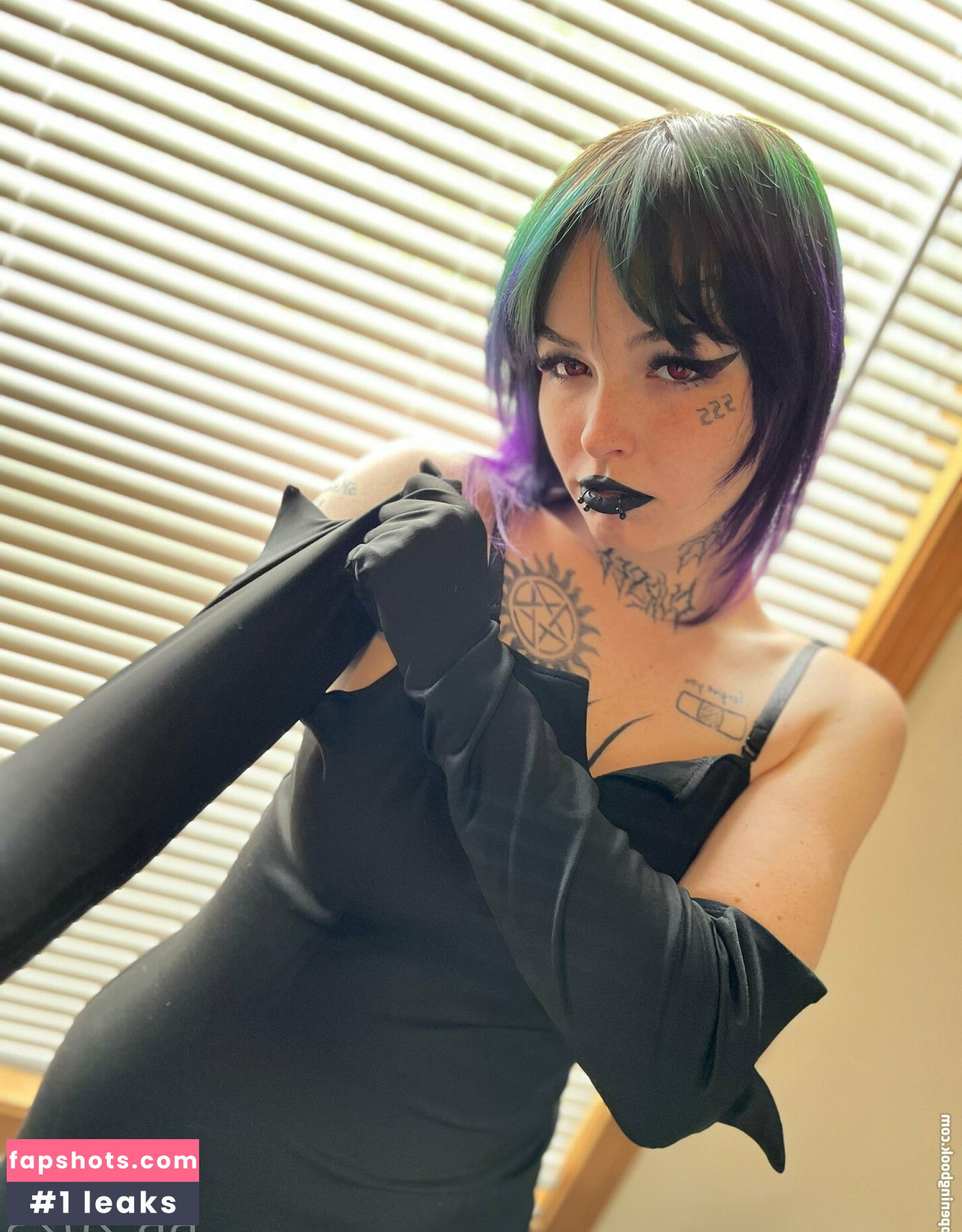 yourhotm.f gallery photo #41