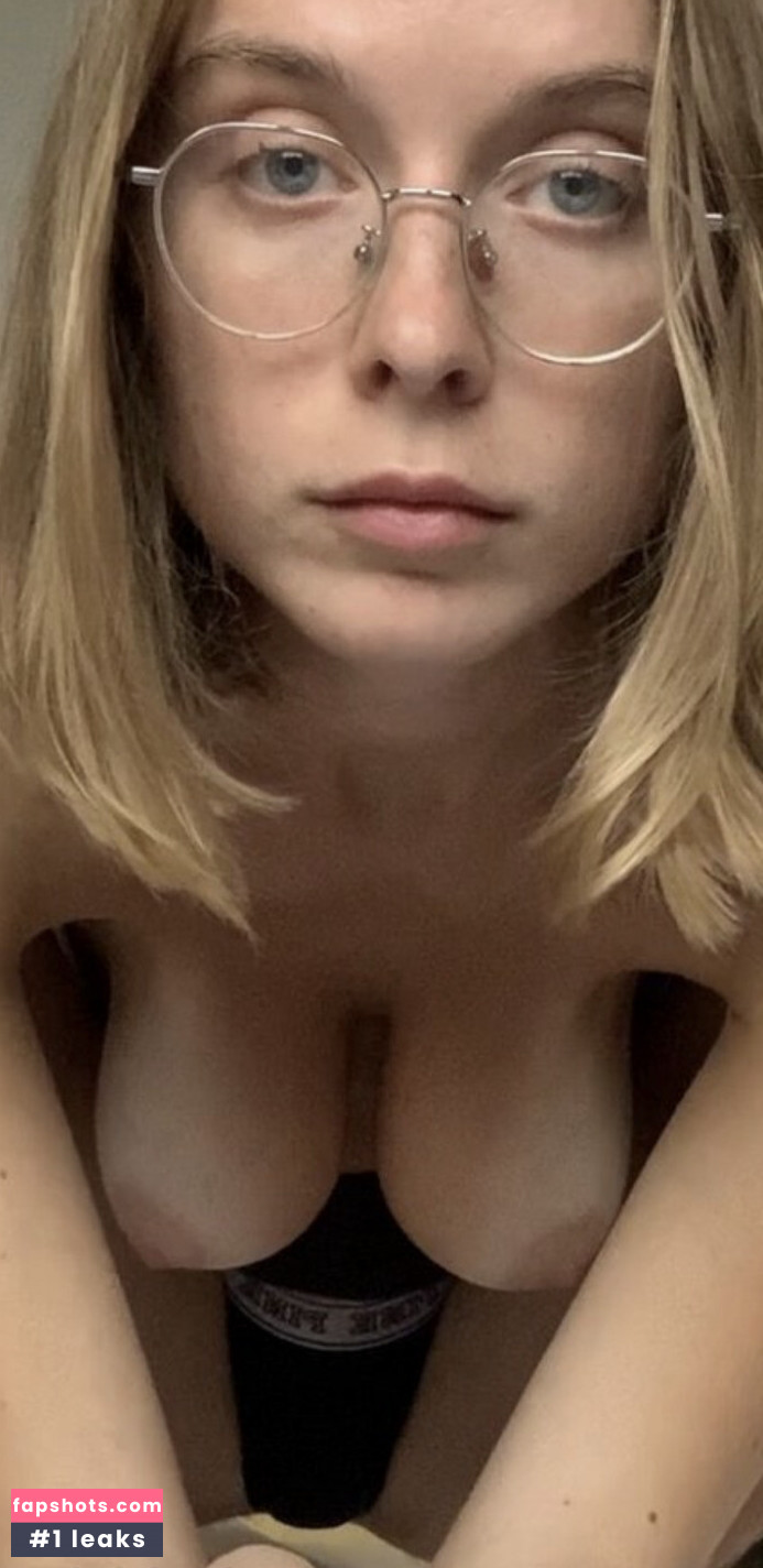 YouRina gallery photo #32