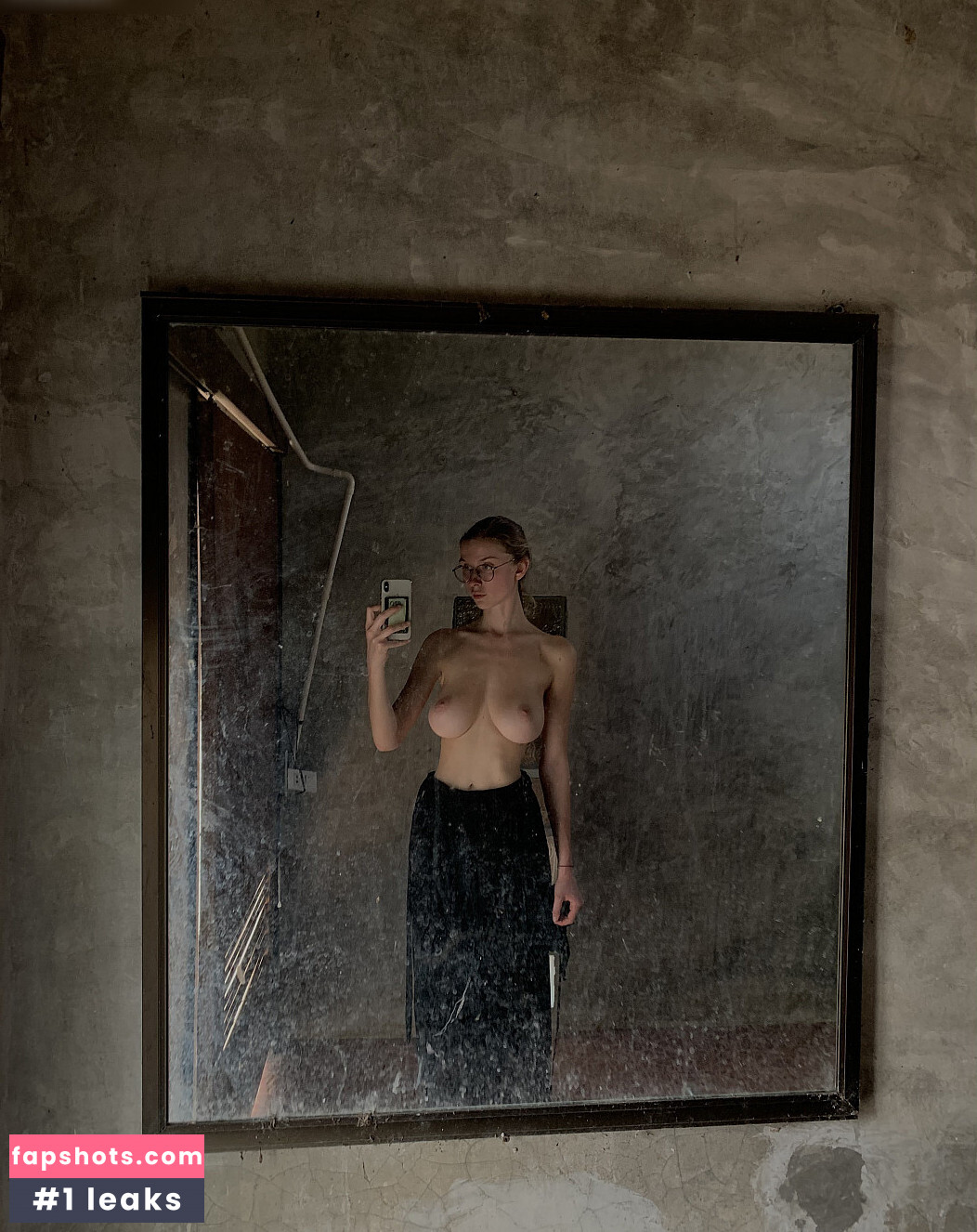 YouRina gallery photo #57