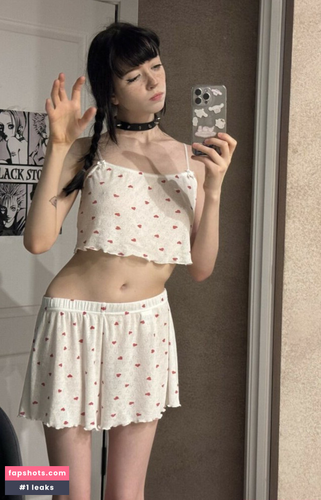 YourSmallDoll gallery photo #986