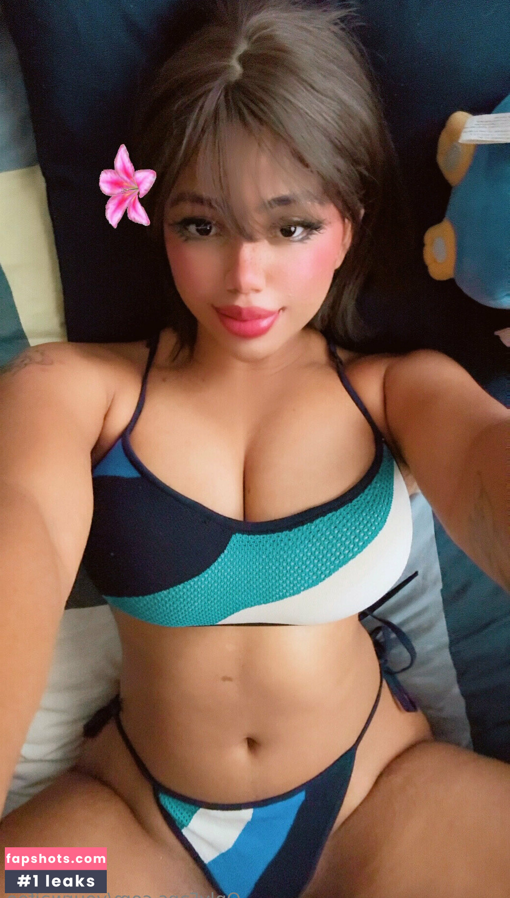 yourwaifoo gallery photo #9