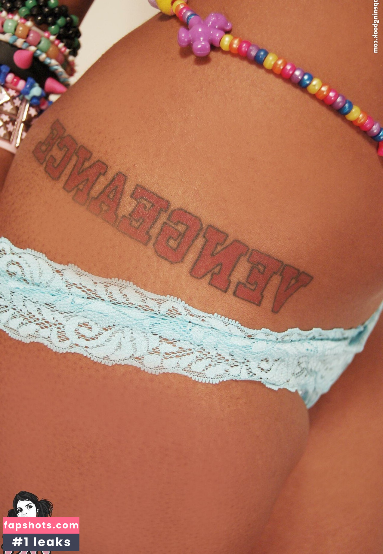 Yoyo gallery photo #2