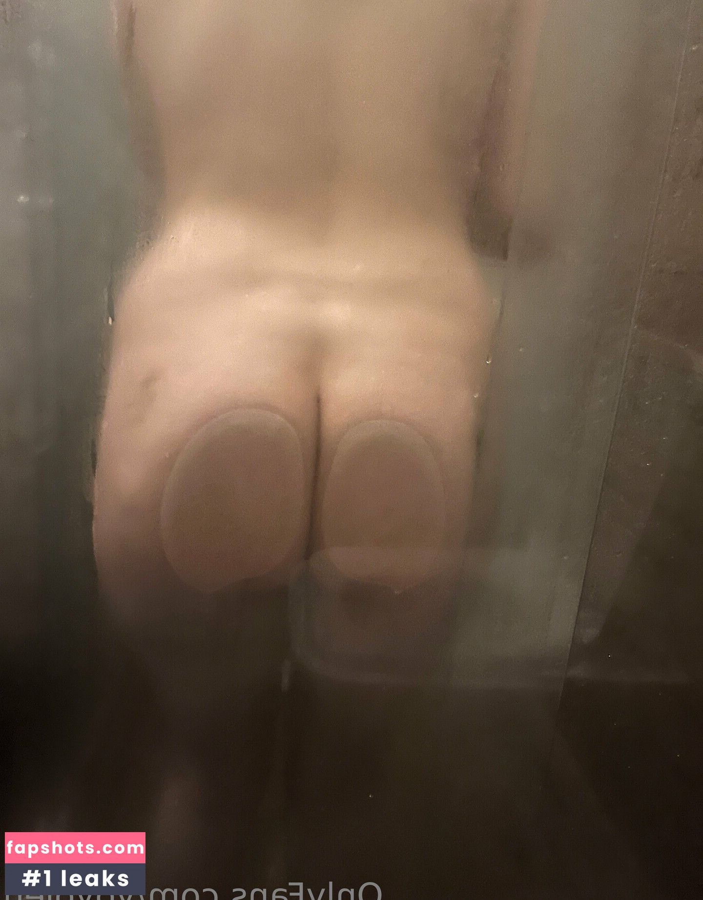 Yoyolen gallery photo #47