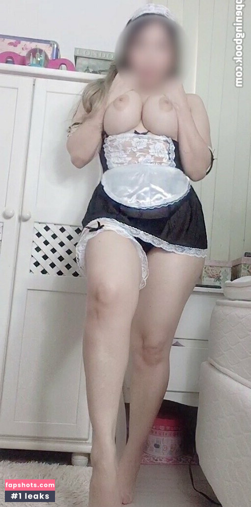 Yu Ferracini gallery photo #10