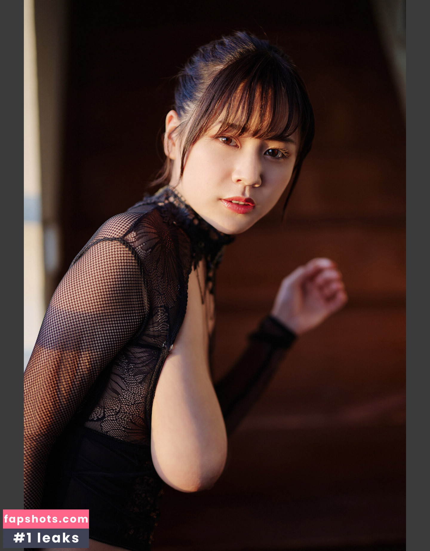 Yu Tano gallery photo #22