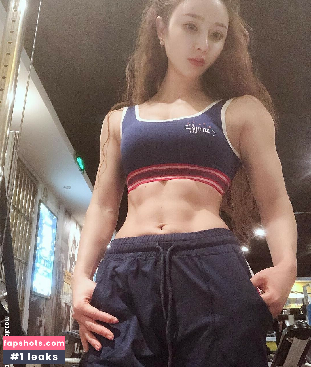 Yuan Herong gallery photo #147