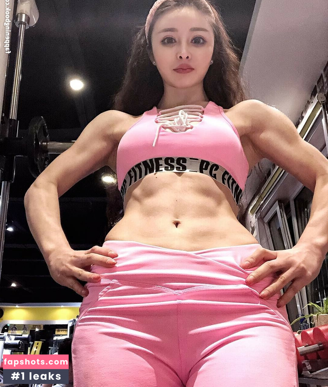 Yuan Herong gallery photo #186