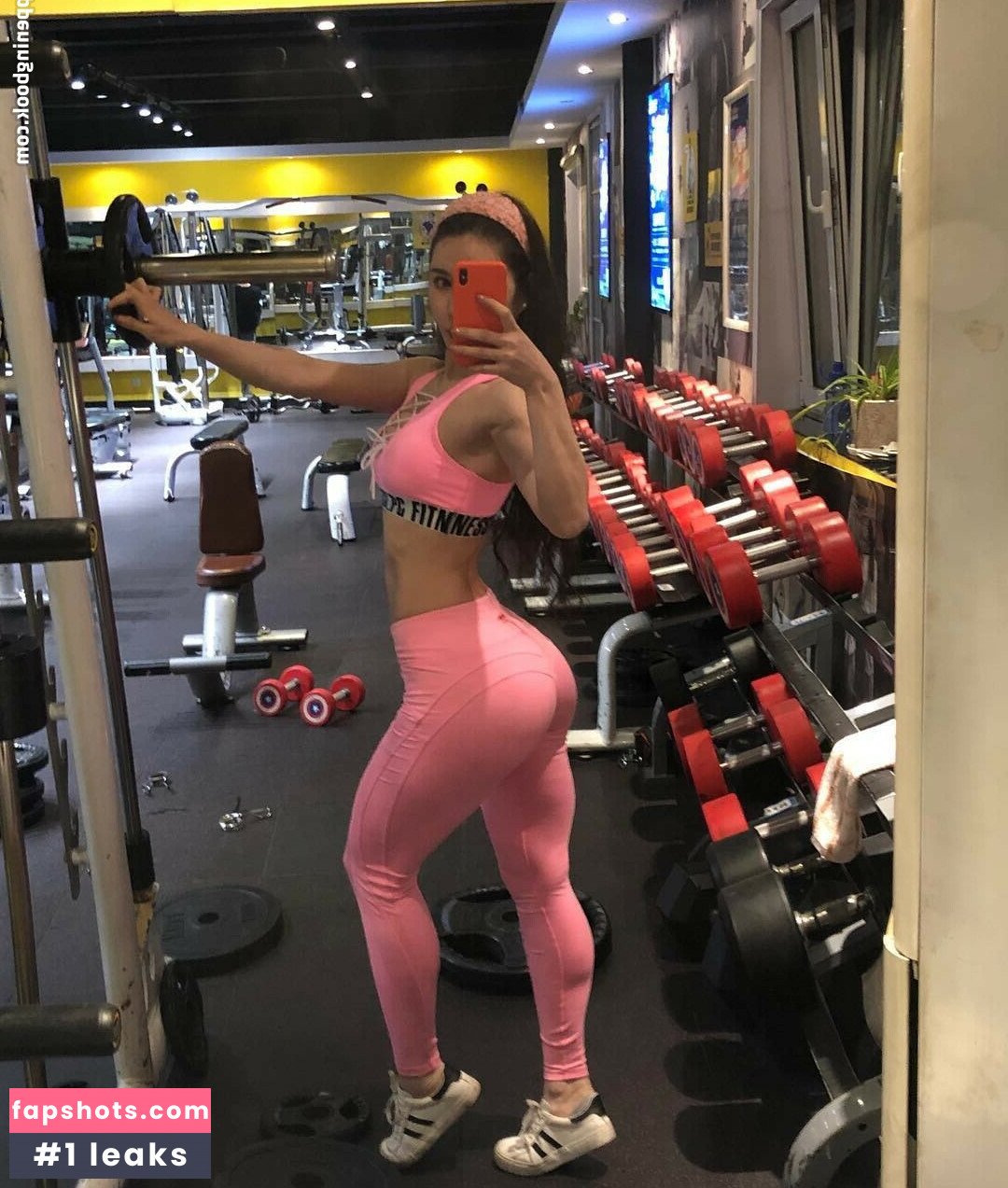 Yuan Herong gallery photo #190