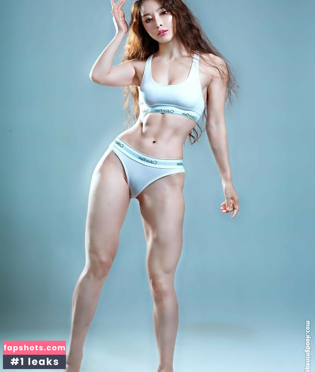 Yuan Herong gallery photo #250