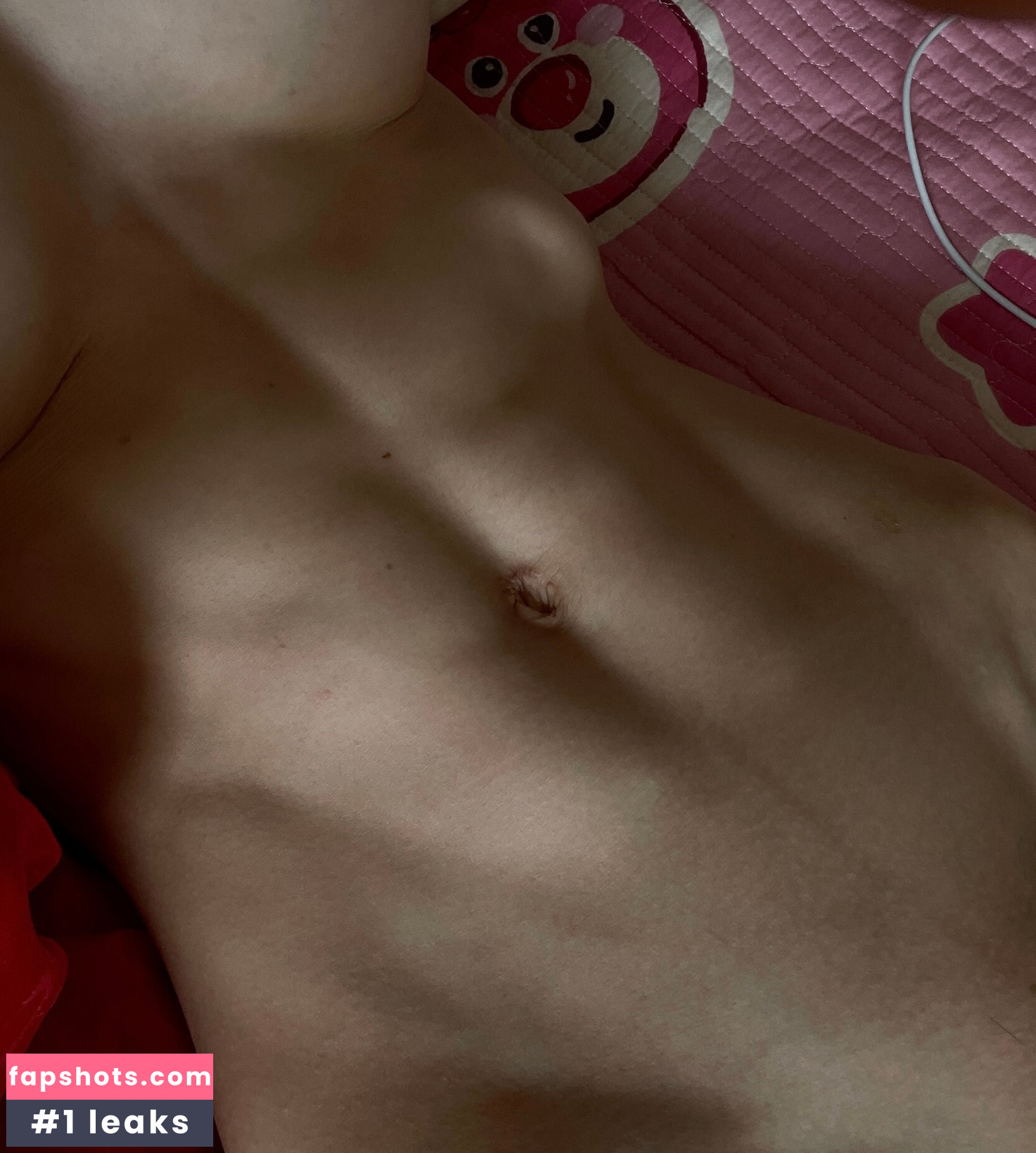 Yuan Herong gallery photo #28