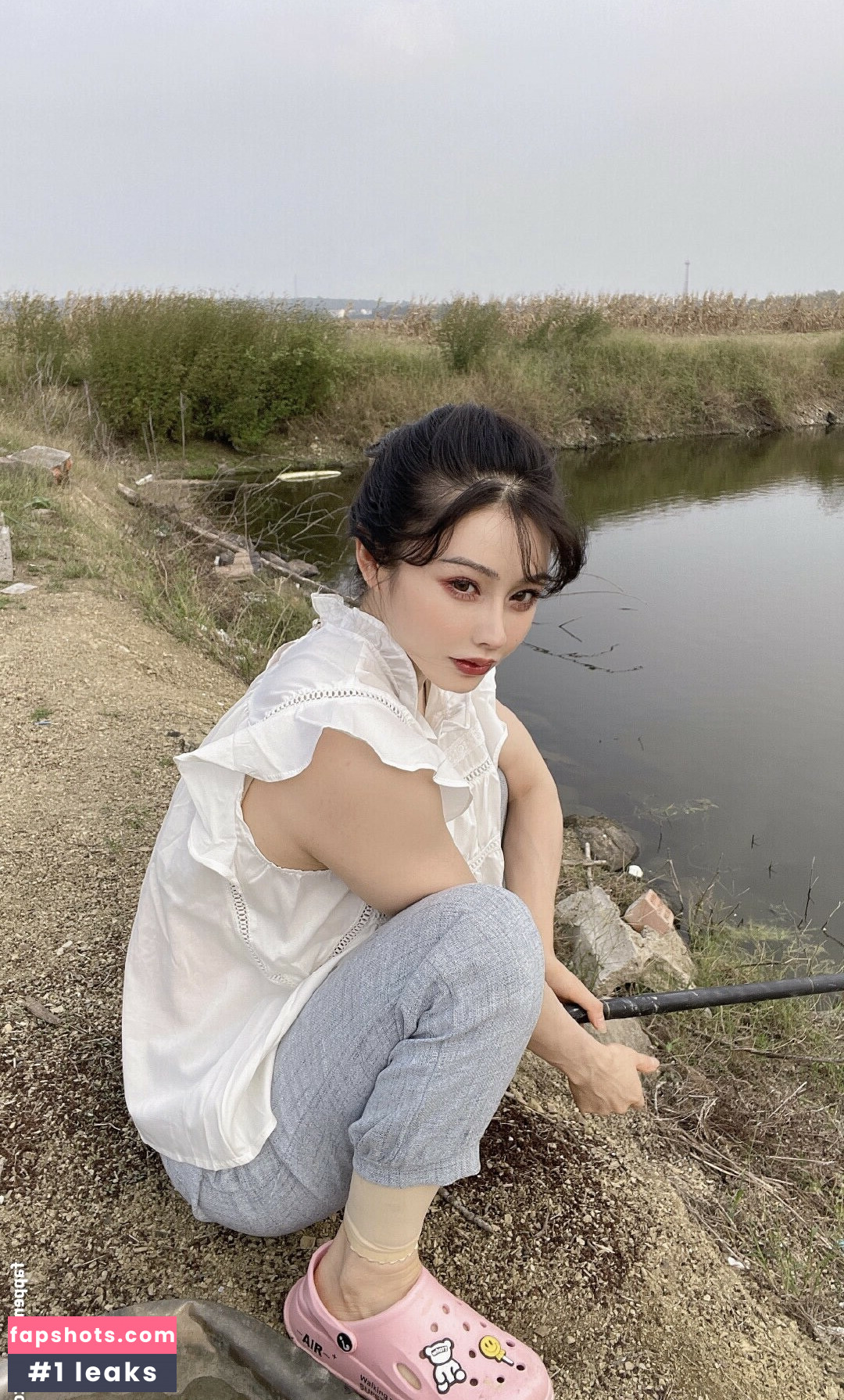 Yuan Herong gallery photo #346