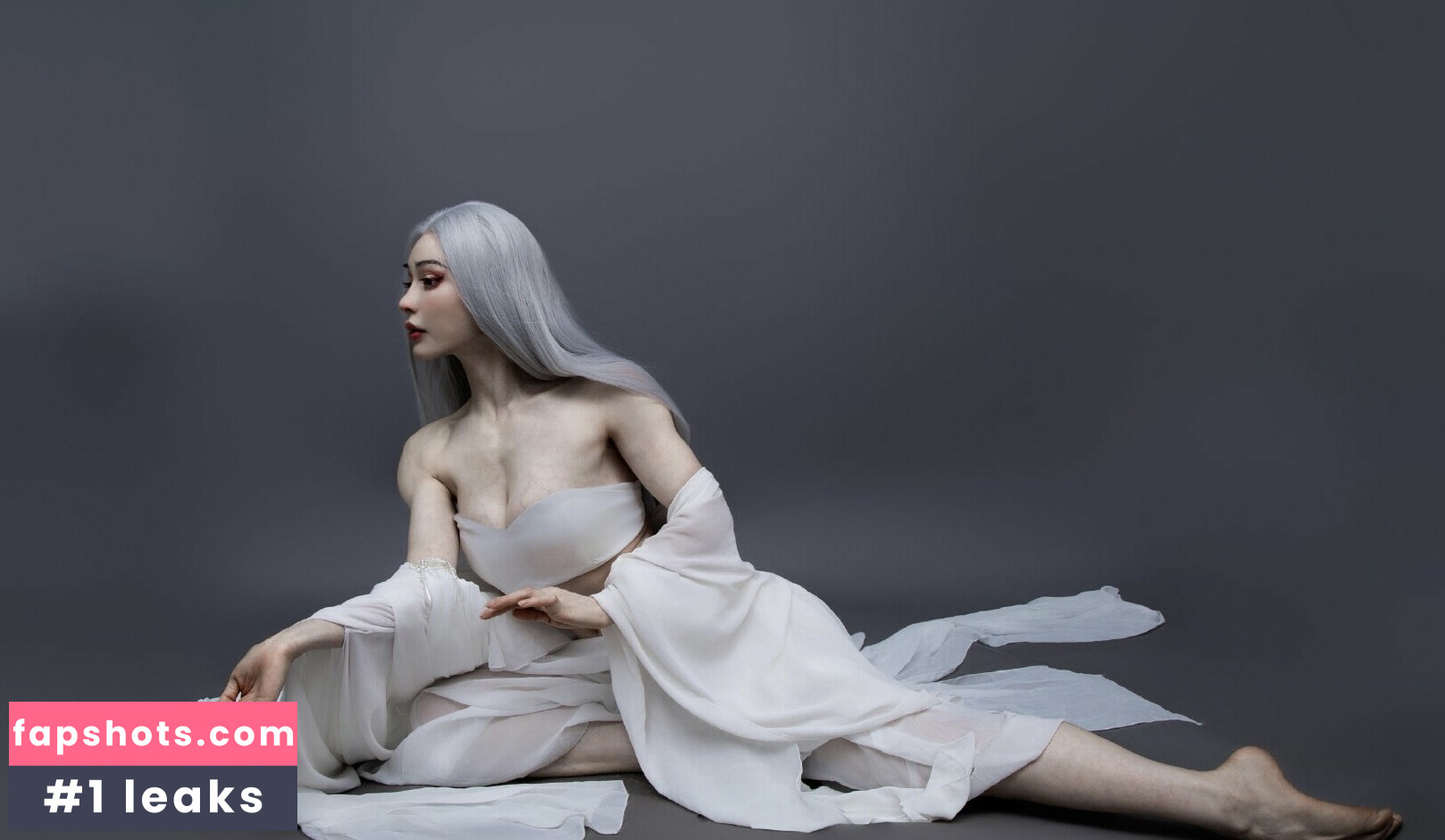 Yuan Herong gallery photo #363