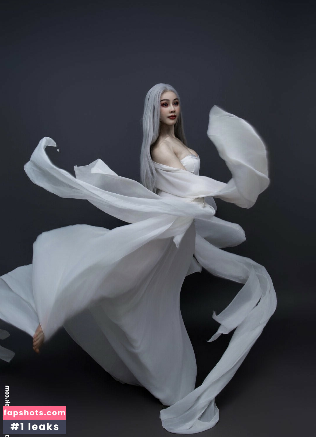 Yuan Herong gallery photo #365