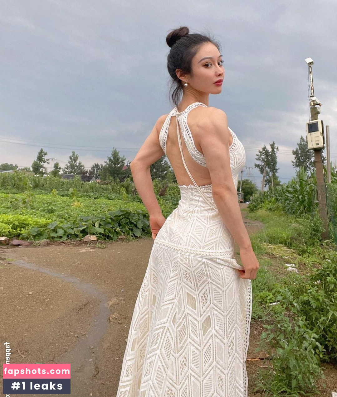 Yuan Herong gallery photo #387