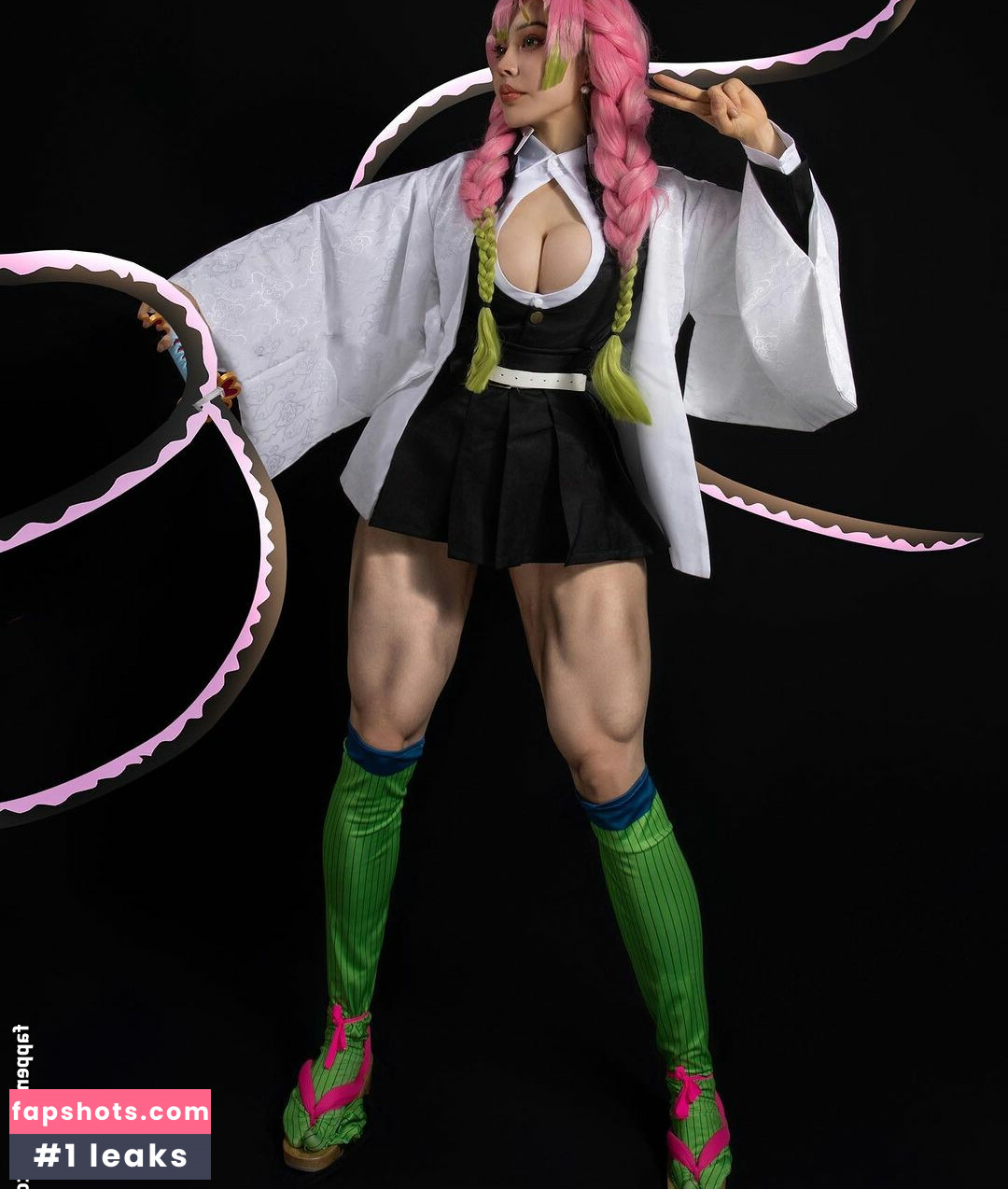 Yuan Herong gallery photo #393