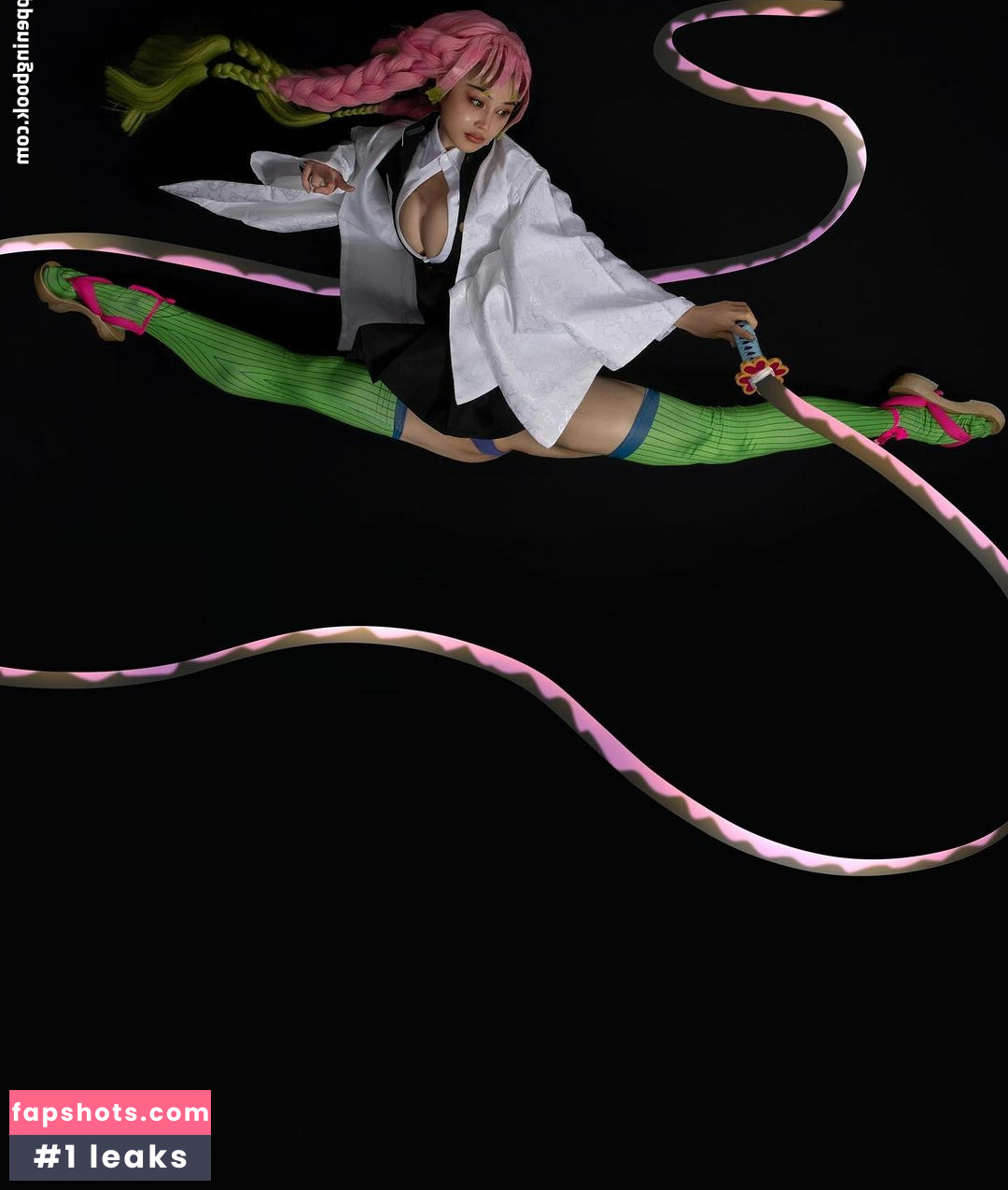 Yuan Herong gallery photo #397