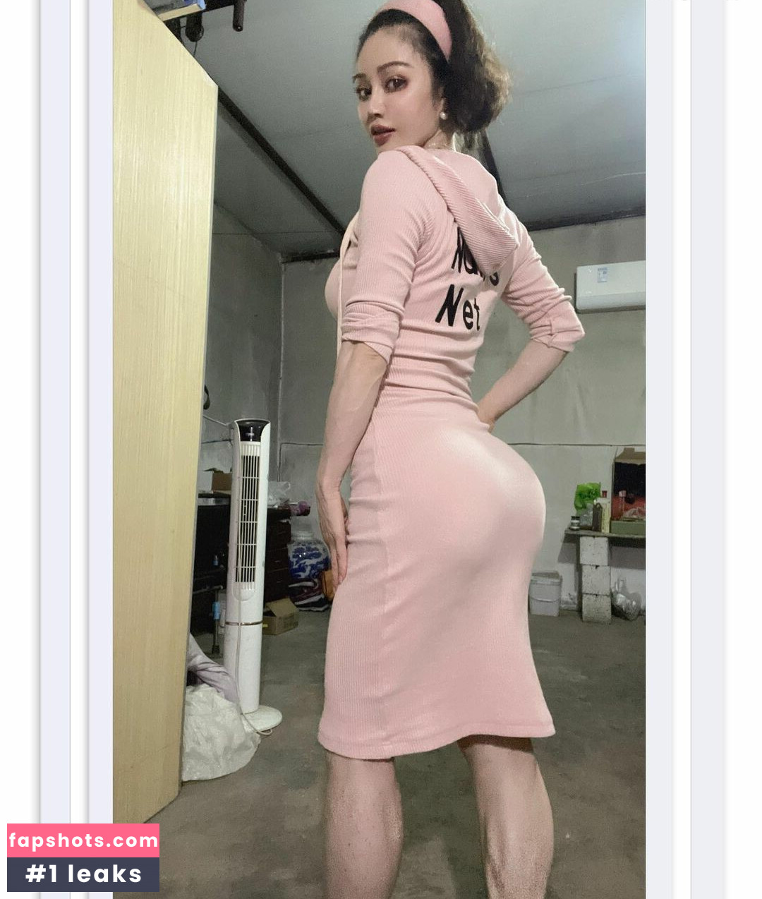 Yuan Herong gallery photo #403