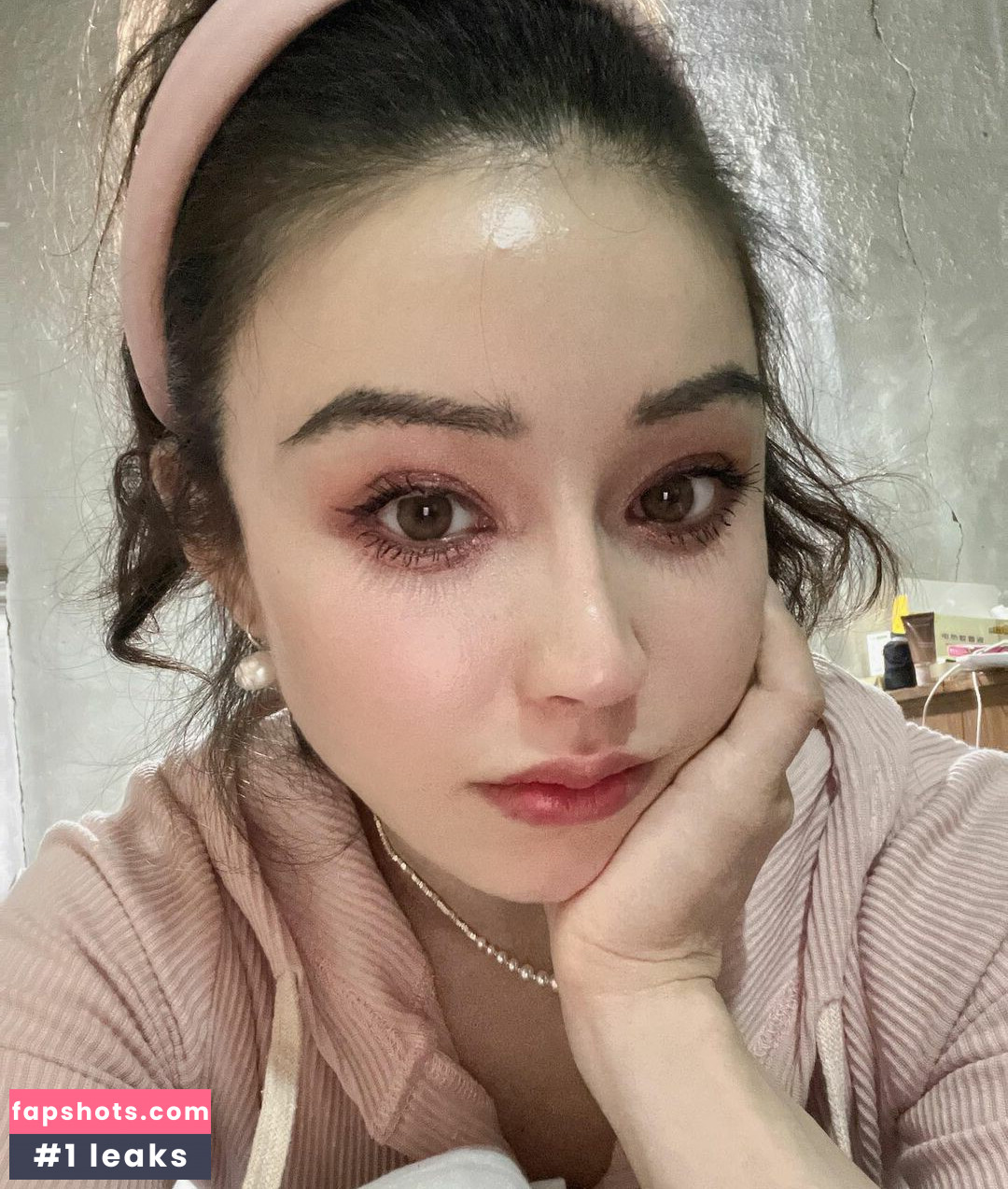 Yuan Herong gallery photo #404