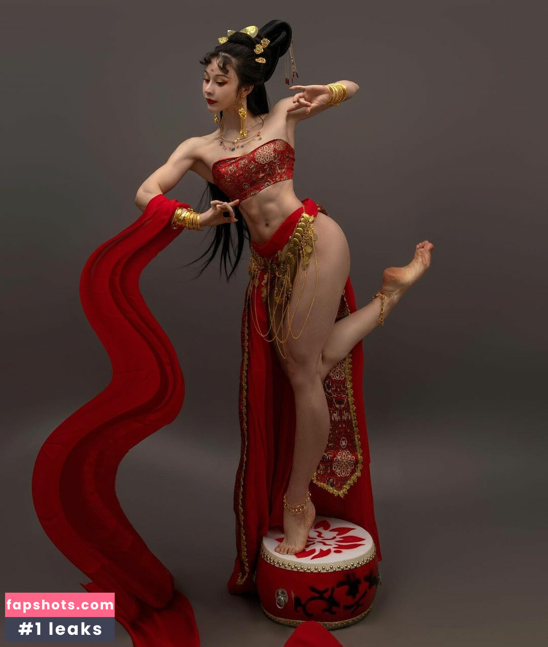 Yuan Herong gallery photo #419