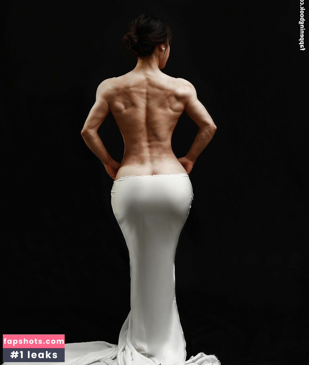 Yuan Herong gallery photo #434