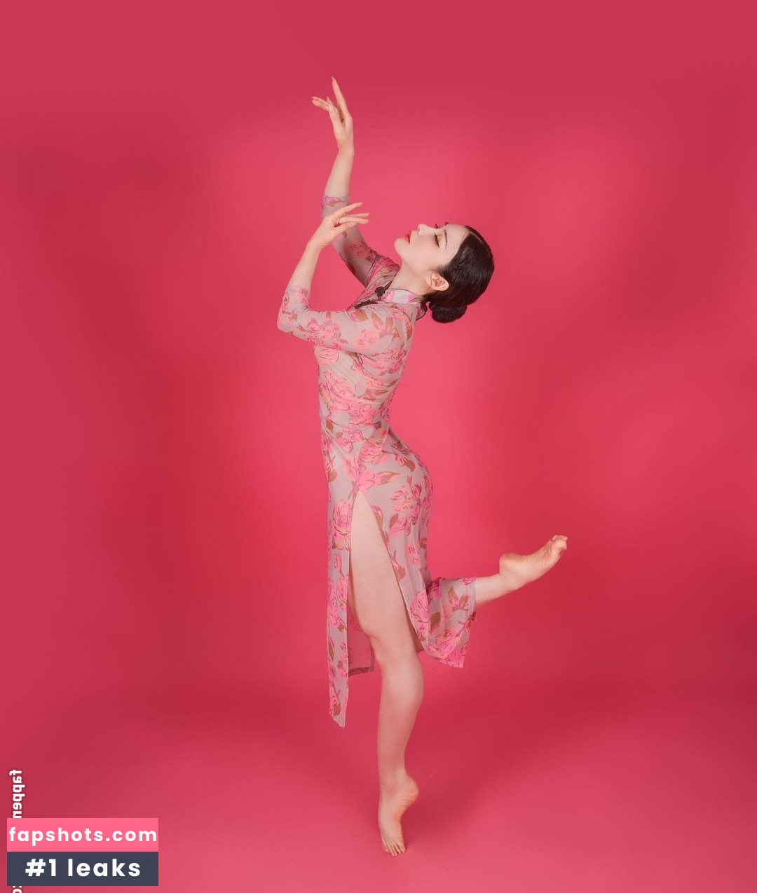 Yuan Herong gallery photo #452