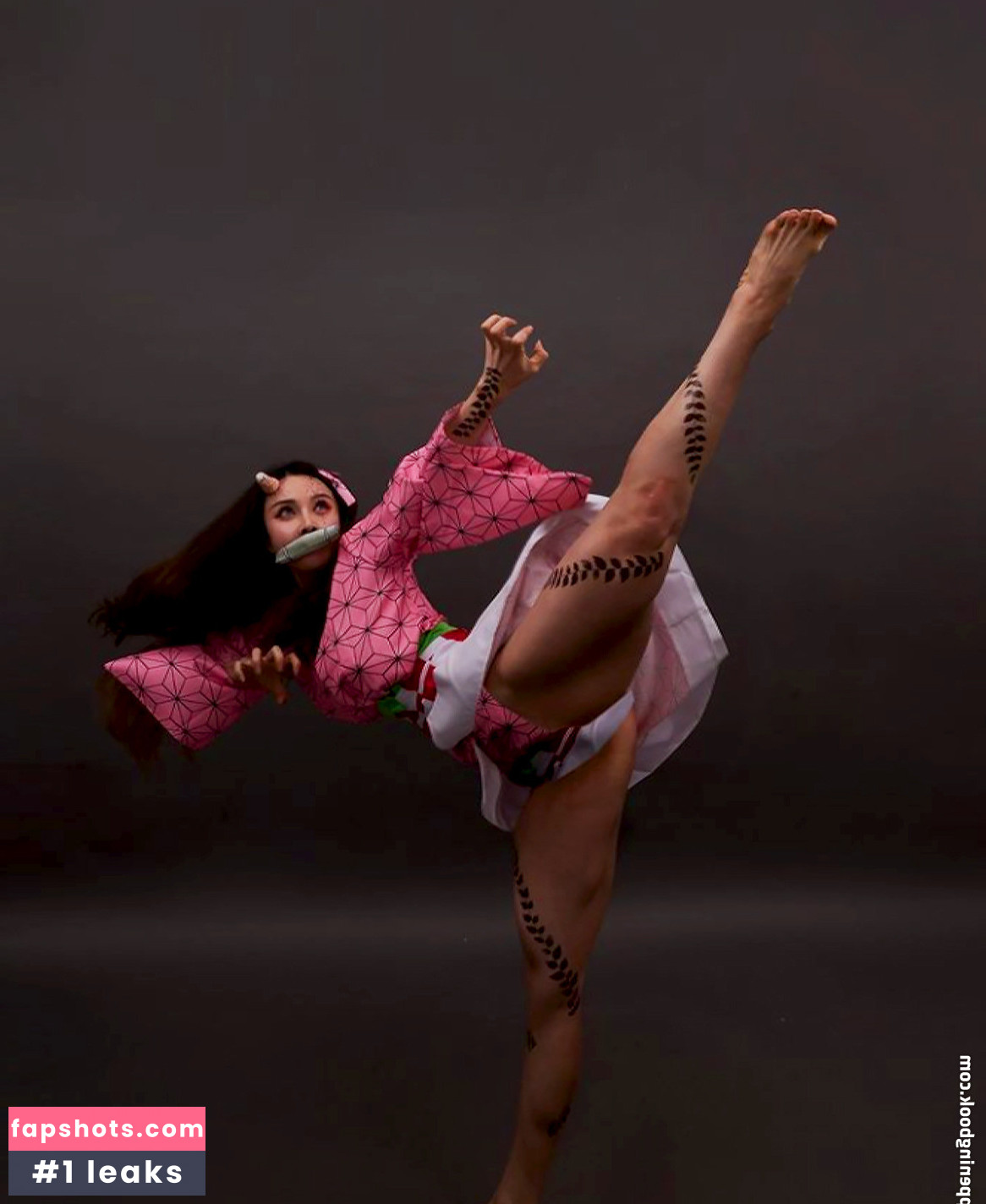 Yuan Herong gallery photo #454