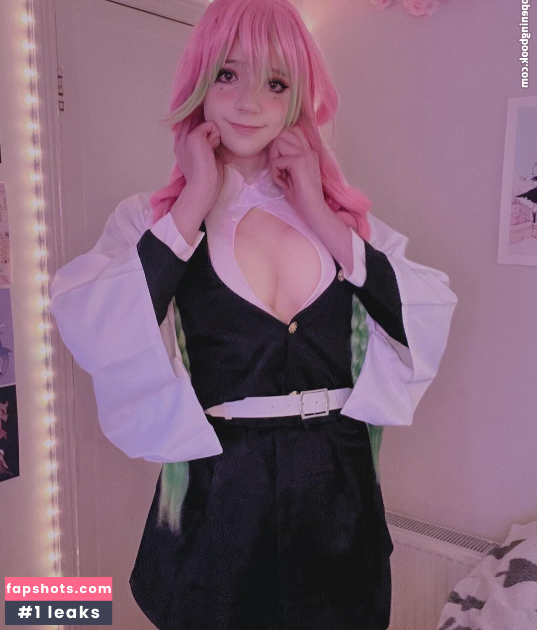 Yuffie44 gallery photo #11